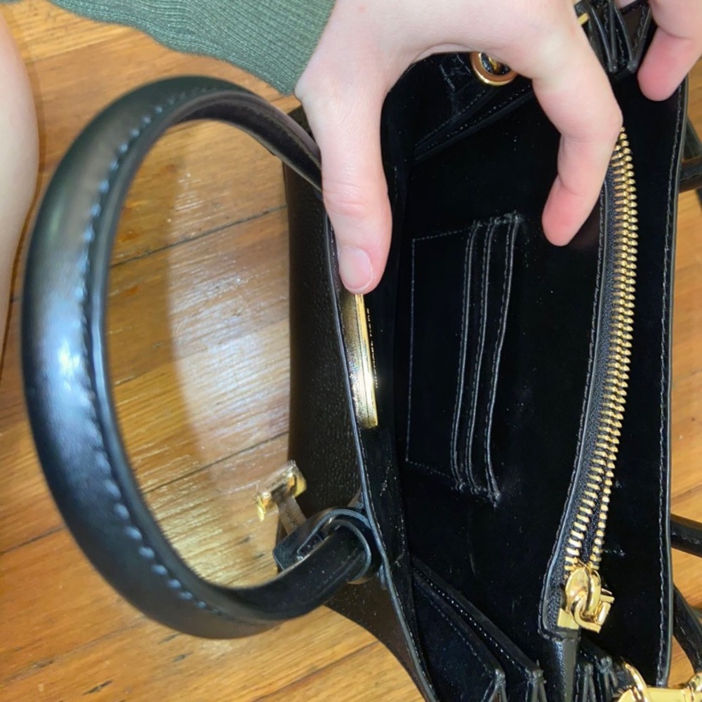 Michael Kors Small Accordion Leather Bag - Picture 3 of 4